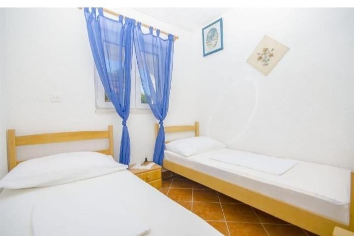 Apartments Petrovic Рогозница Номер фото