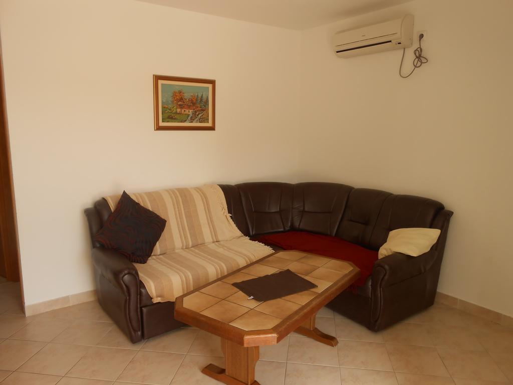 Apartments Petrovic Рогозница Номер фото